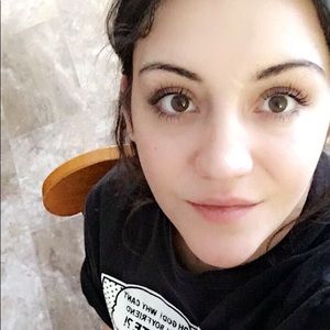 Meet your Posher, Josie